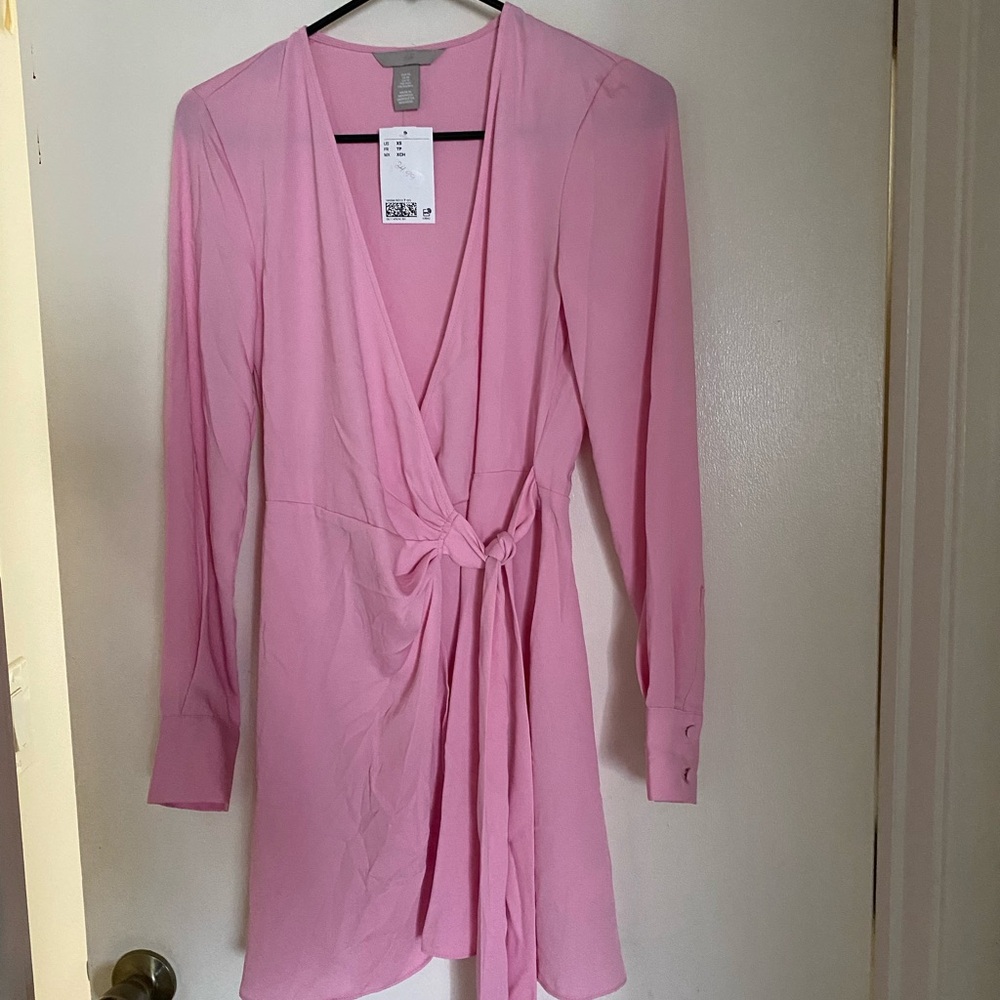 SALE! 3 for $10 H&M Pink Long Sleeve Dress